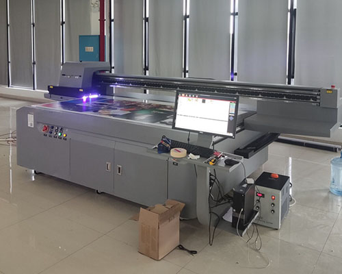 煥圖玻璃UV平板機(jī)打造藝術(shù)印刷方案 有質(zhì)感不褪色升利潤