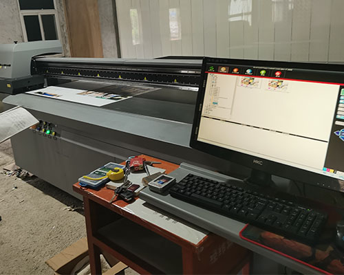 突破性可變墨滴技術(shù) 煥圖玻璃uv平板機(jī)展現(xiàn)高品質(zhì)表現(xiàn)力